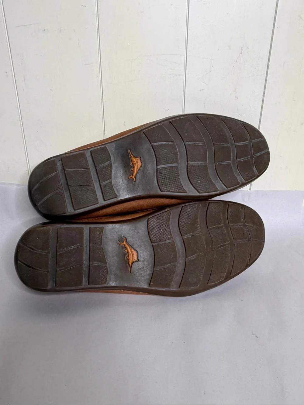 Tommy Bahama Orion Venetian Shoes  Brown Leather Slip On Loafers - Size 10